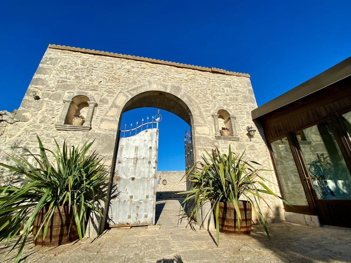 Mastro Vanni - Urban Masseria Ragusa Eksteriør billede