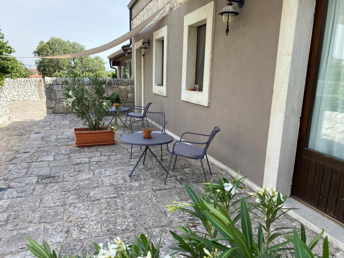 Mastro Vanni - Urban Masseria Ragusa Eksteriør billede